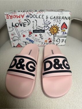 Dolce & Gabbana Pink rubber slides Beachwear